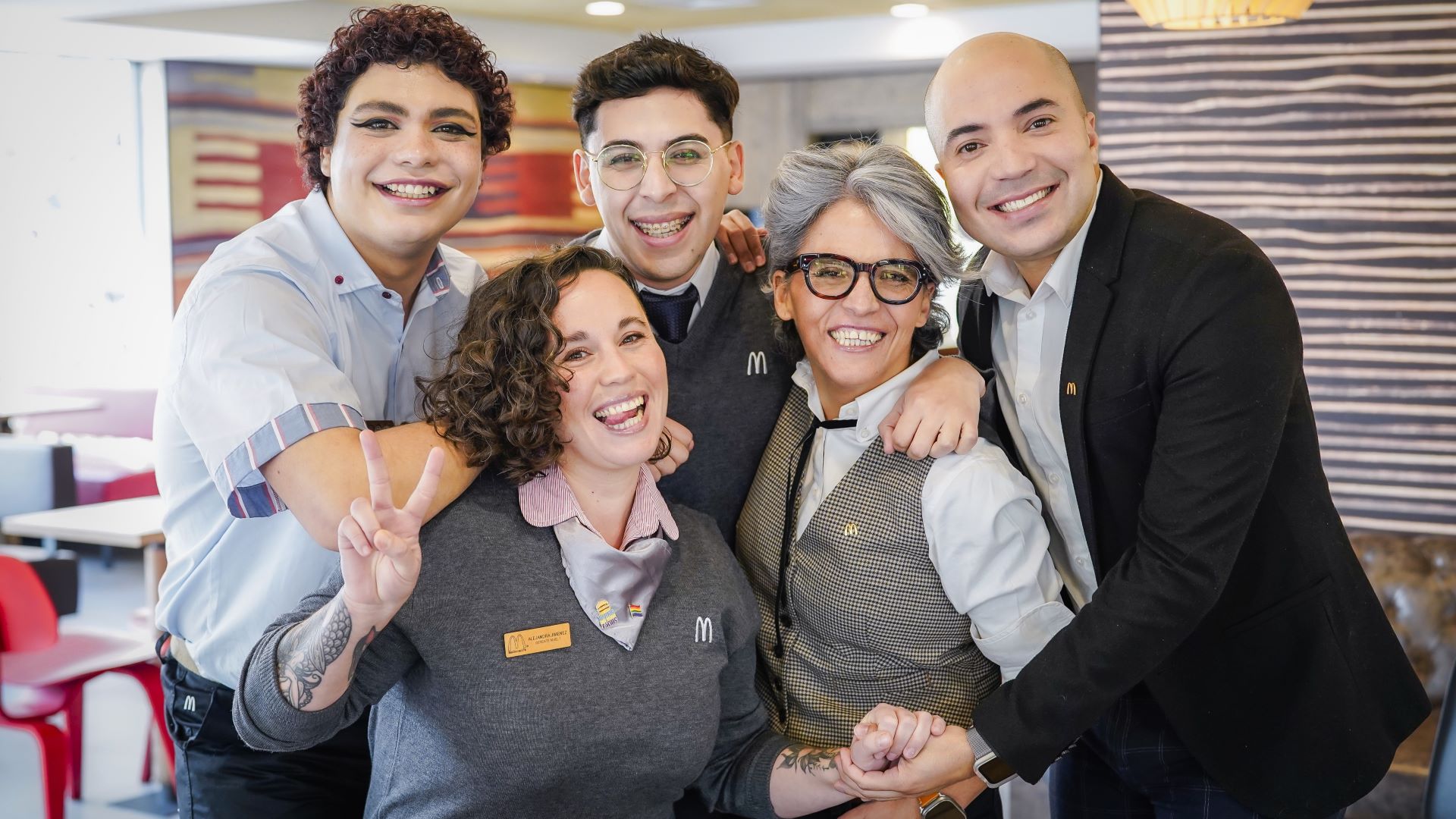Celebramos o Mês do Orgulho LGBTQIA+ destacando a importância da diversidade