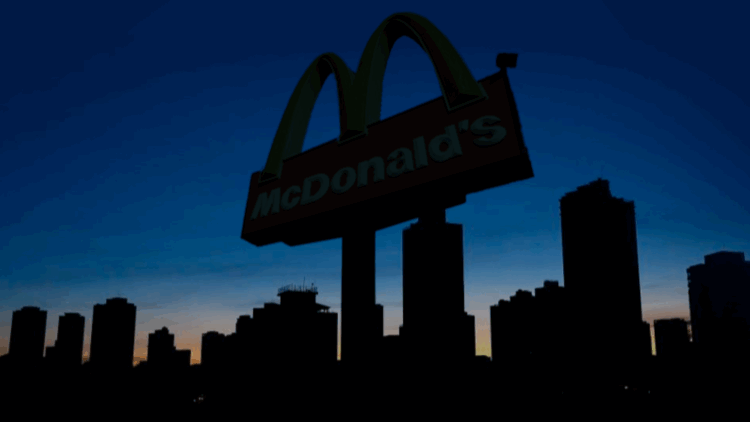 McDonald’s participa da Hora do Planeta e celebra marco de mais de 96% de energia renovável em suas operações