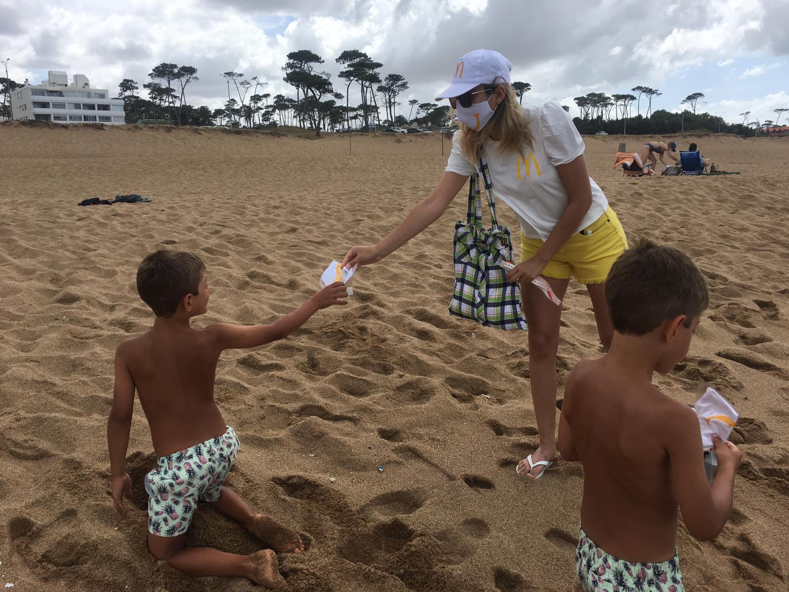 [Uruguay] McDonald’s entregará un kit de prevención en las playas  durante el verano