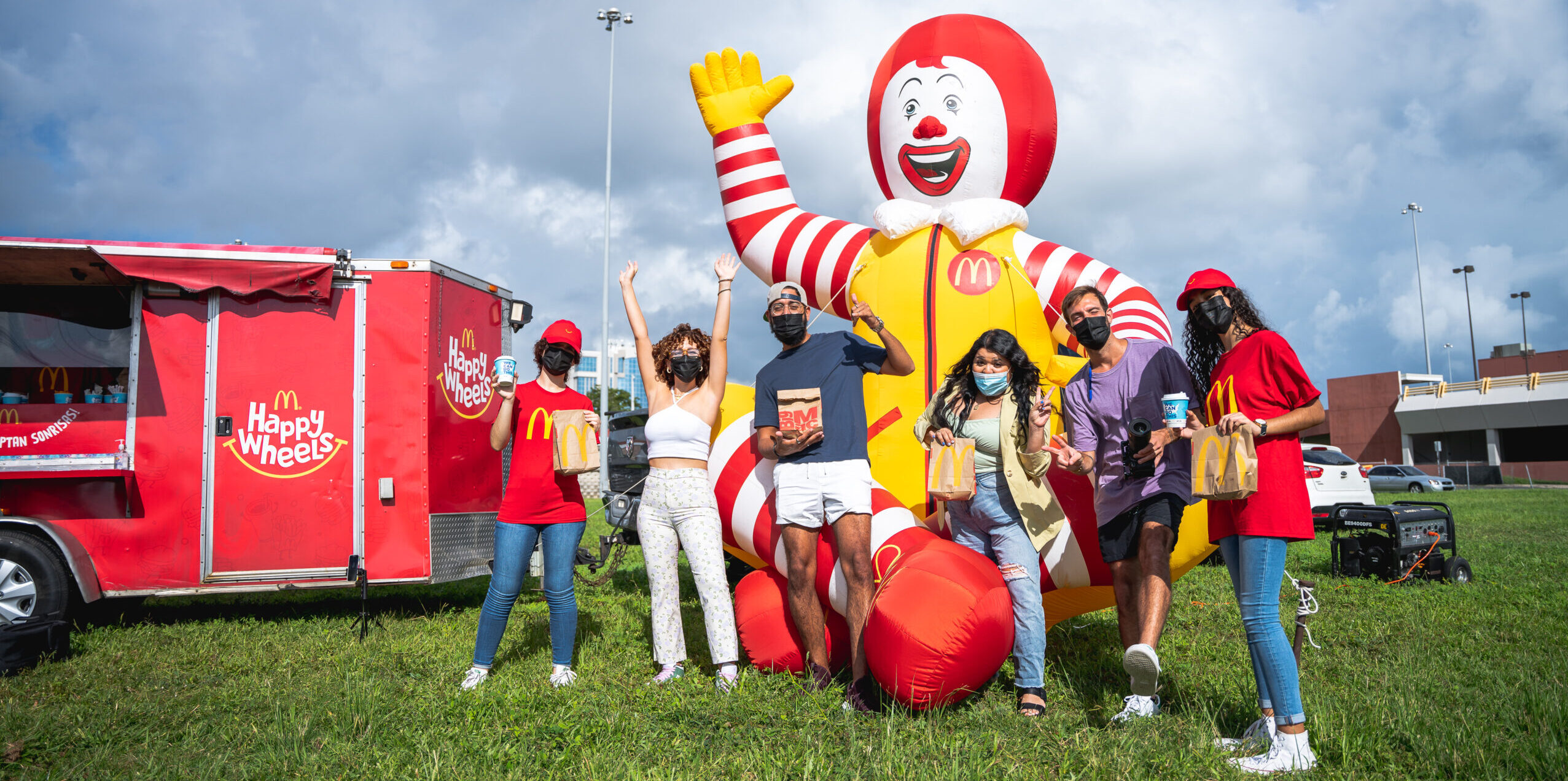 [Puerto Rico] McDonald’s duplica el sabor de sus clásicos McGriddle® con el nuevo          McGriddle® Doble