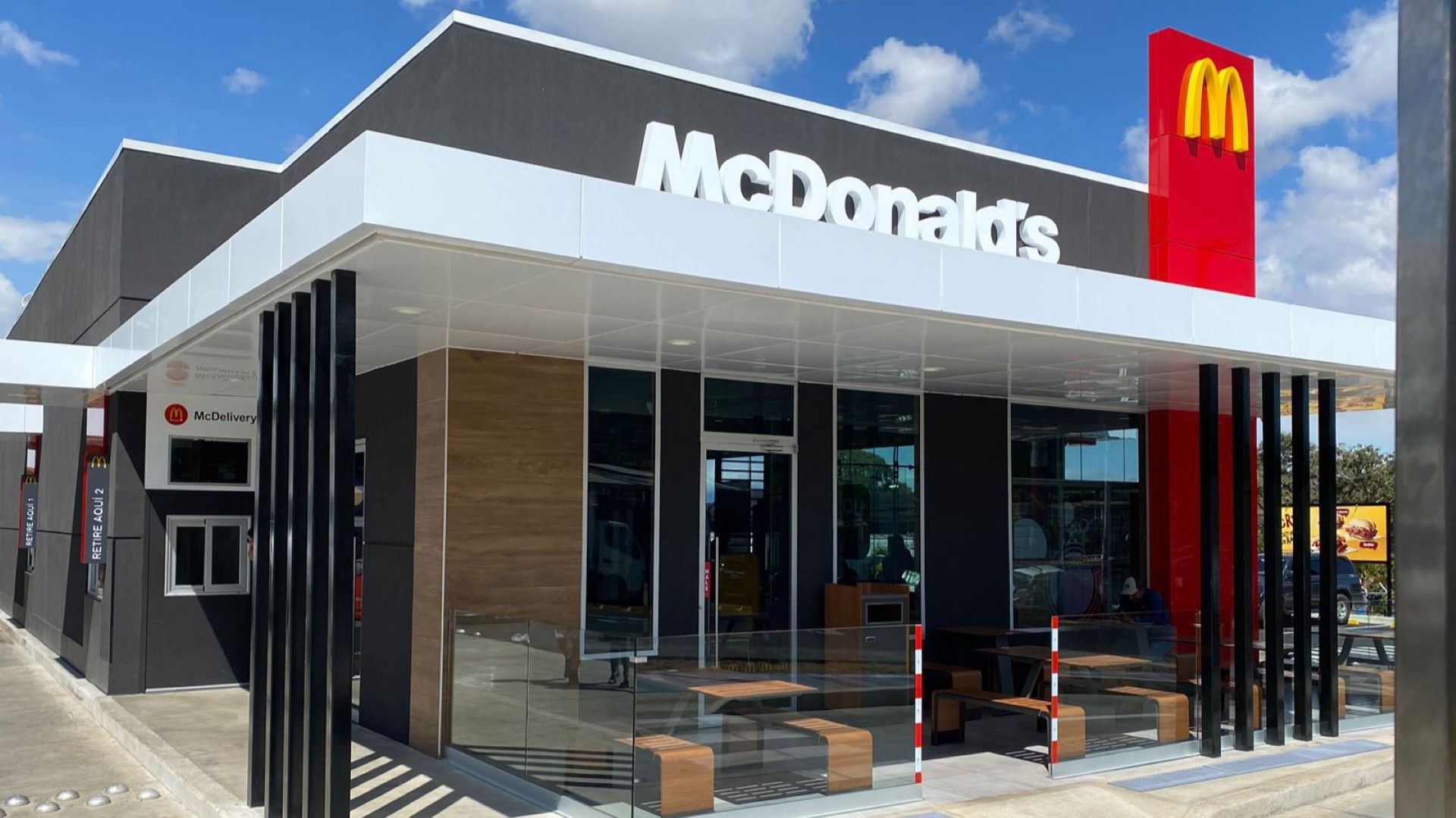 [Costa Rica] Arcos Dorados concluye el 2023 con la apertura de dos nuevos restaurantes en Aserrí y El Roble de Alajuela