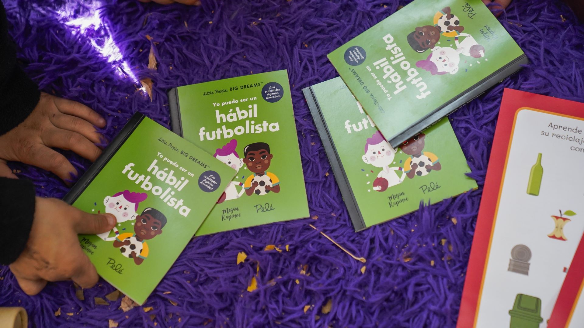 [Chile] Arcos Dorados celebra el Mes del Libro con actividades de lectura infantil