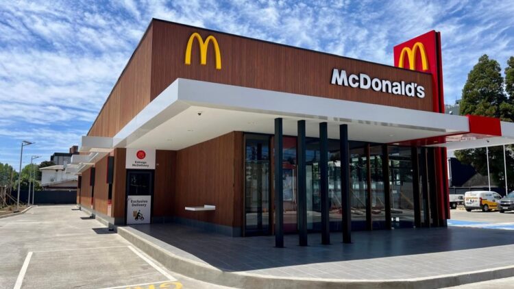 Inauguramos el primer restaurante de Chile construido con madera sustentable