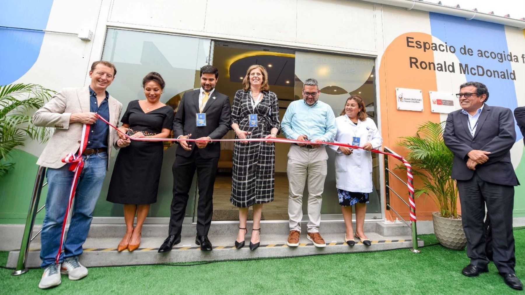 [Perú] Inauguran primera casa hospitalaria en el INSNSB con apoyo de asociación casa Ronald McDonald