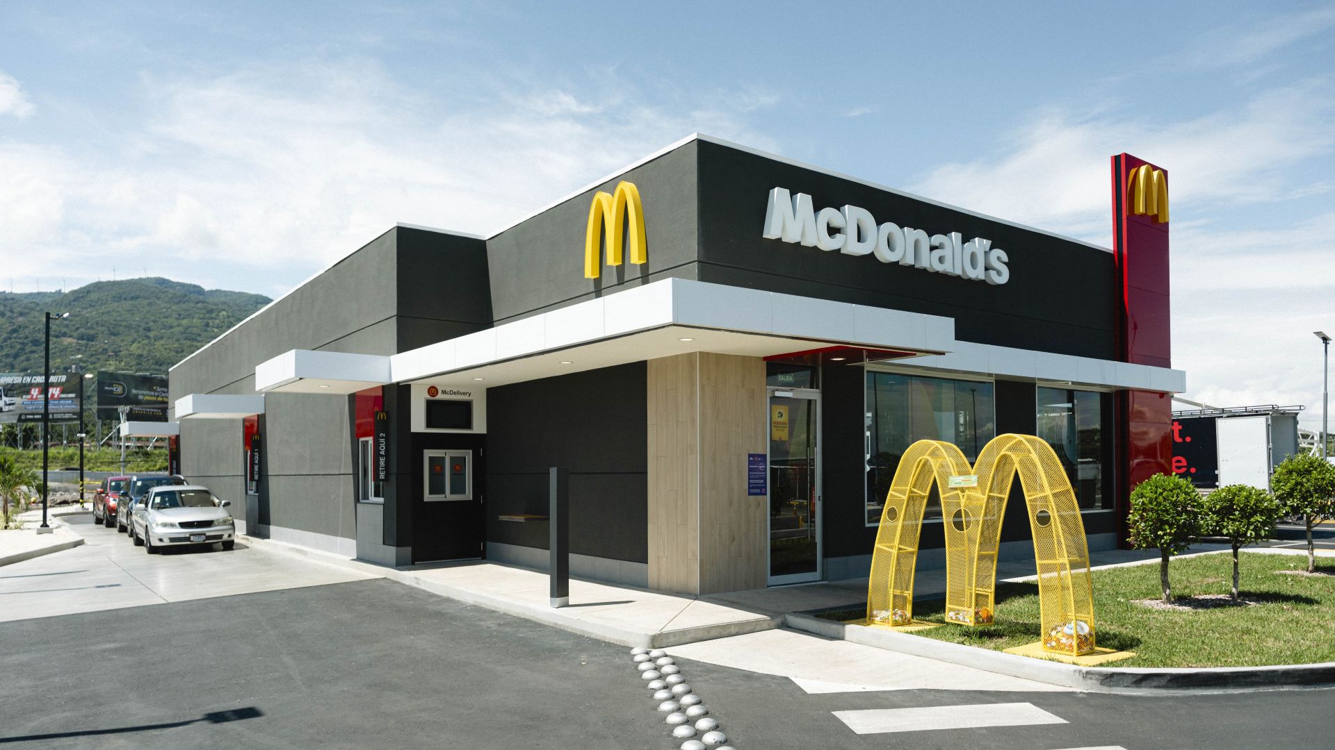 [Costa Rica] McDonald’s abre las puertas de un nuevo restaurante