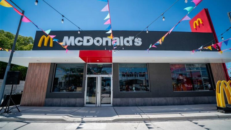 [Argentina] McDonald’s inaugura dos nuevos restaurantes, creando 180 puestos de trabajo