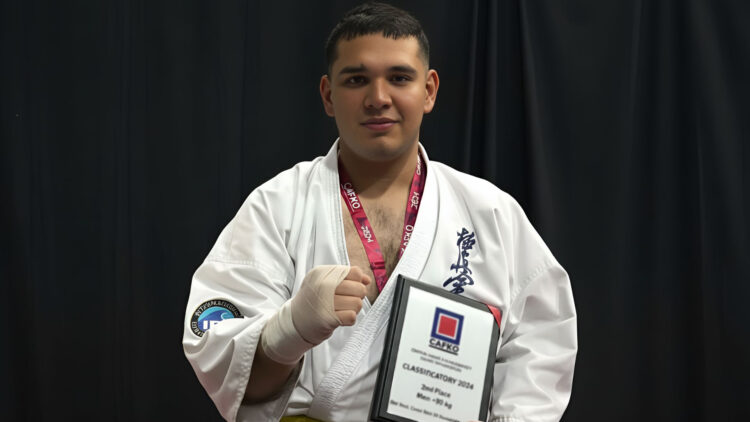 [Costa Rica] McDonald’s patrocina a joven colaborador que competirá en torneo internacional de karate