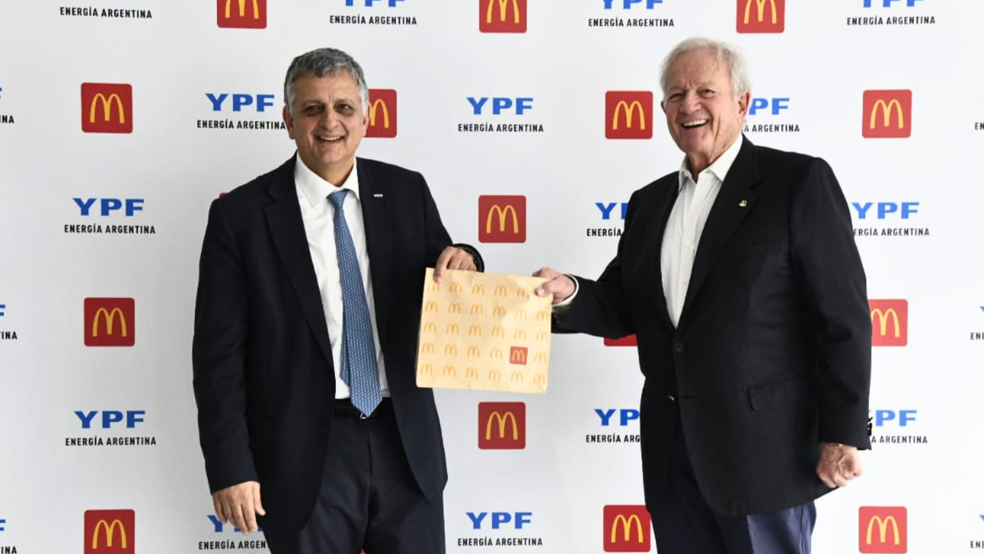 [Argentina] YPF y McDonald’s, dos marcas líderes del mercado, se unen para transformar la experiencia del cliente